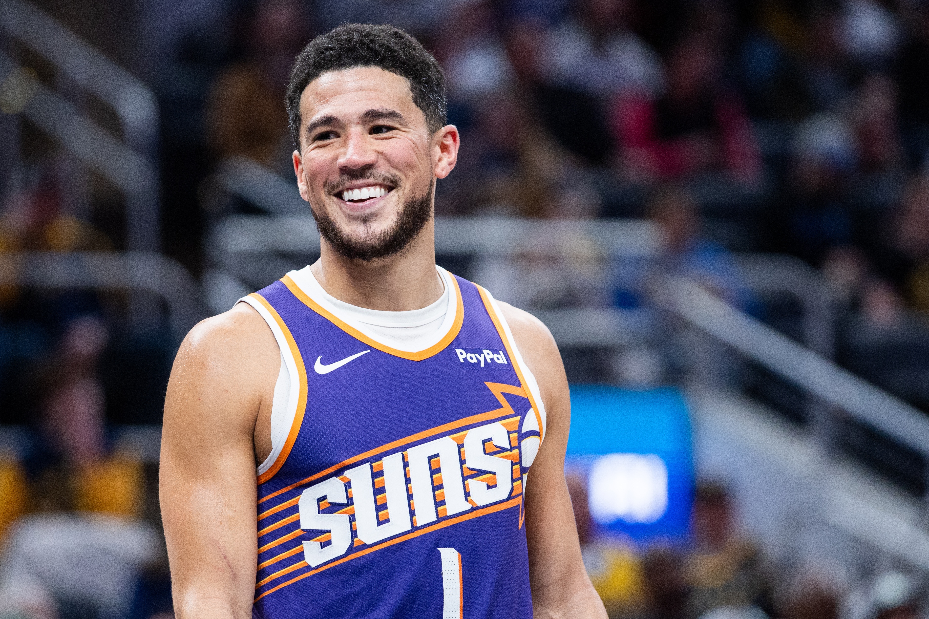 乐鱼官网-恭喜！布克生涯35+场数达112场 超越恩比德&amp;浓眉升至历史第25